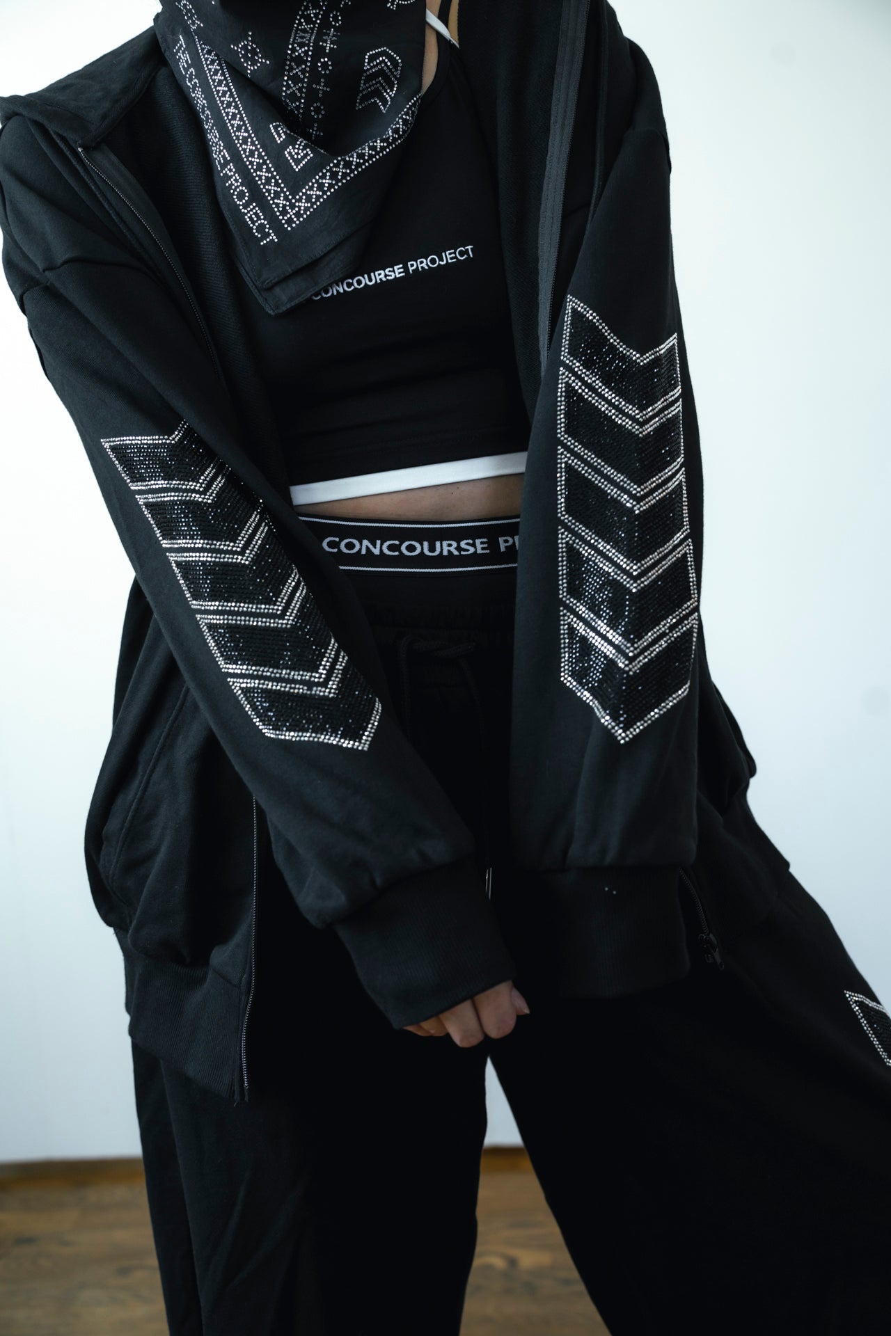 TCP Rhinestone Arrow Jogger Set